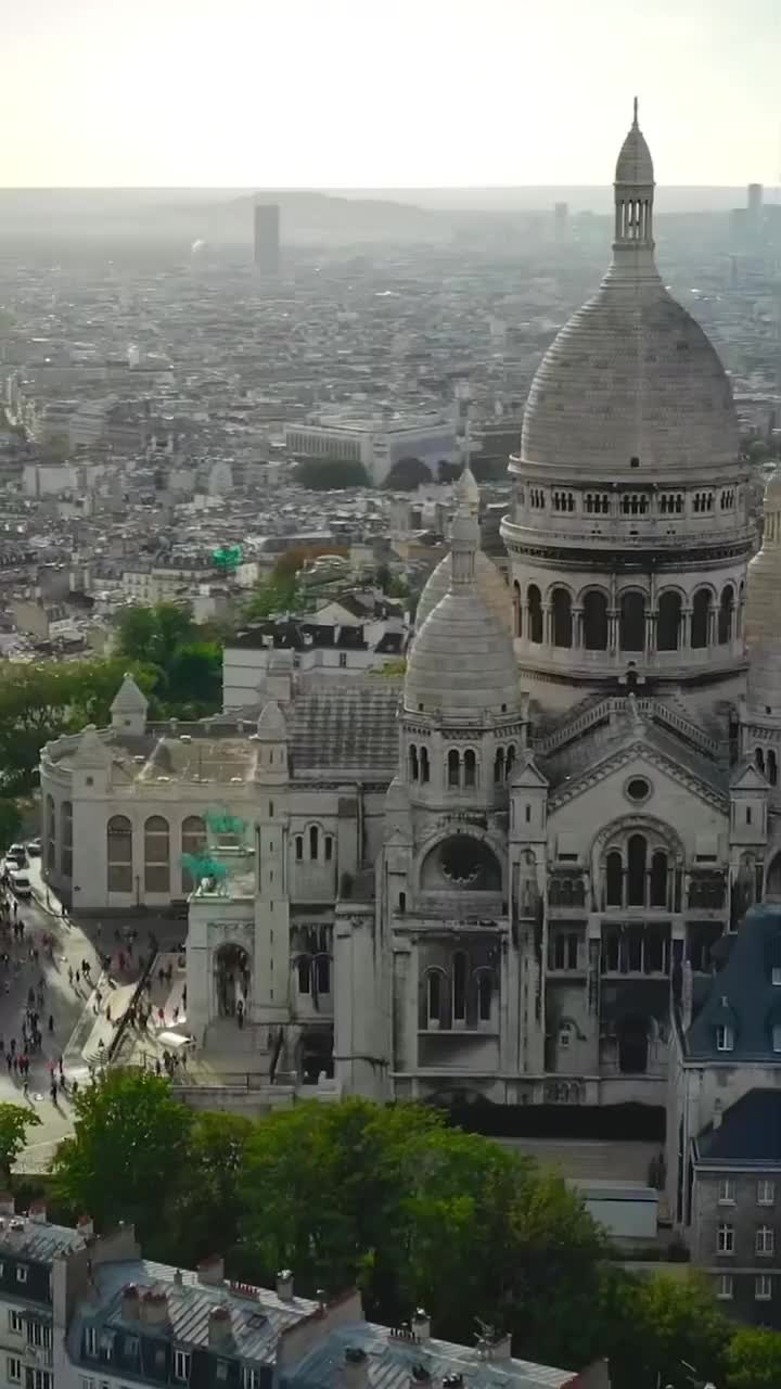 Sacré-Cœur: Discover Paris's Iconic Basilica