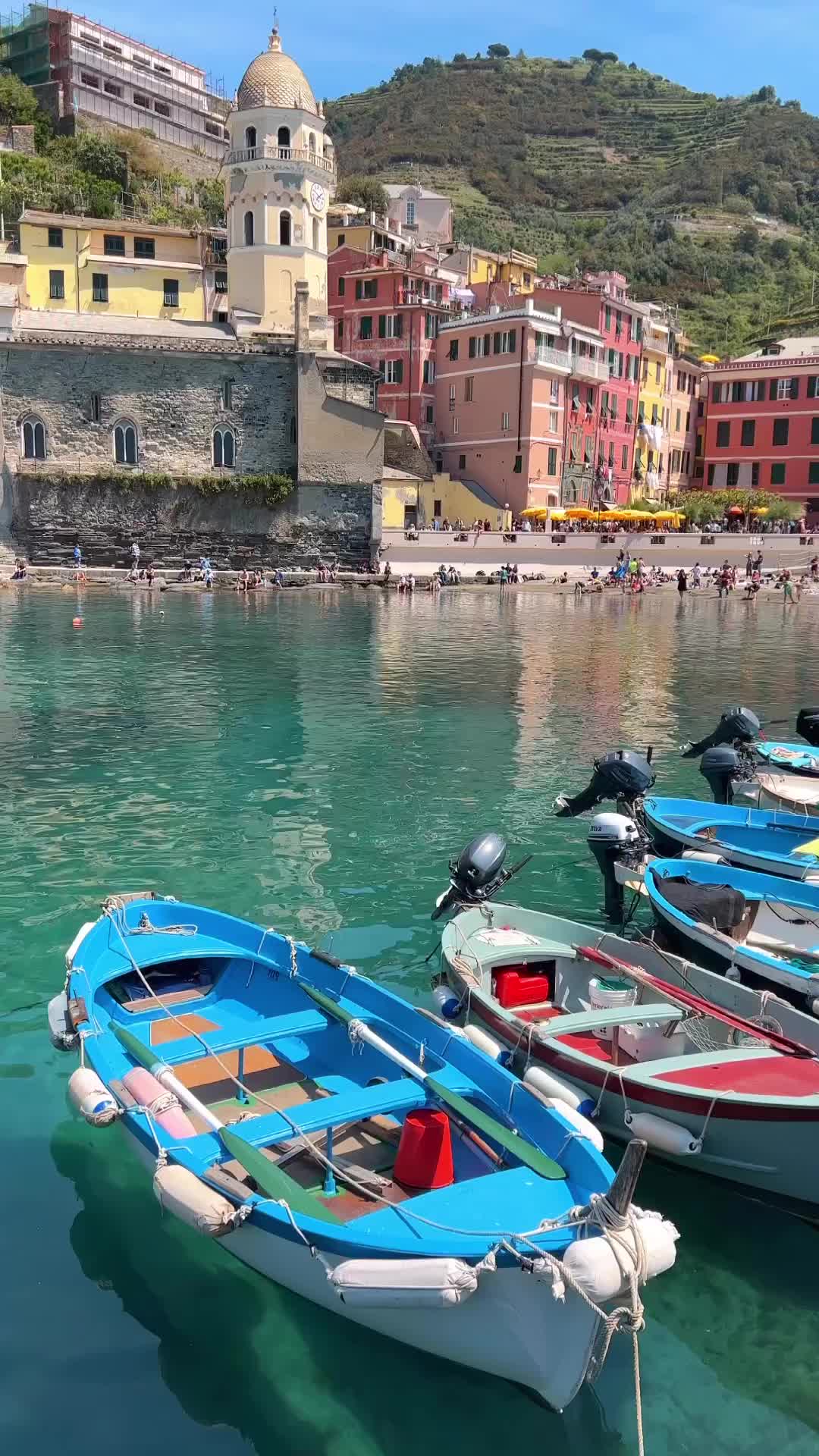 Explore Beautiful Vernazza in Cinque Terre, Italy