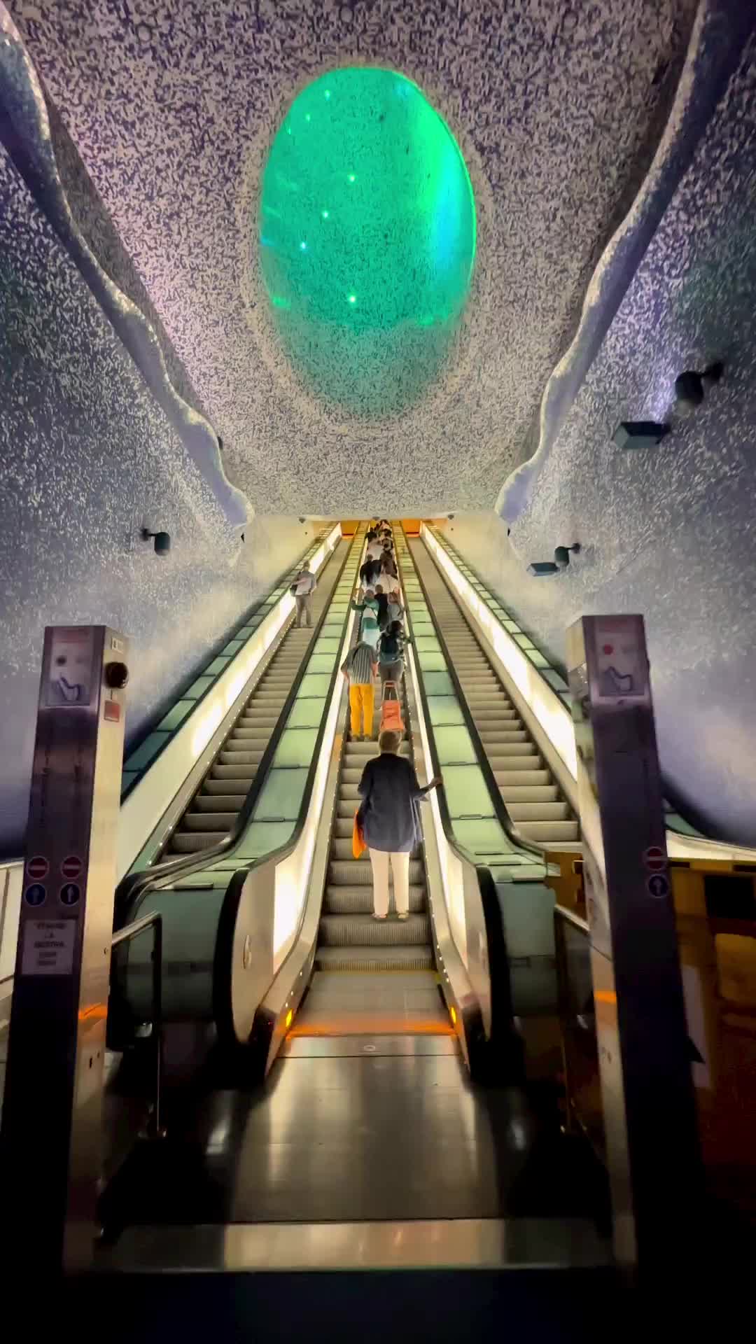 Discover Naples' Stunning Toledo Metro Station
