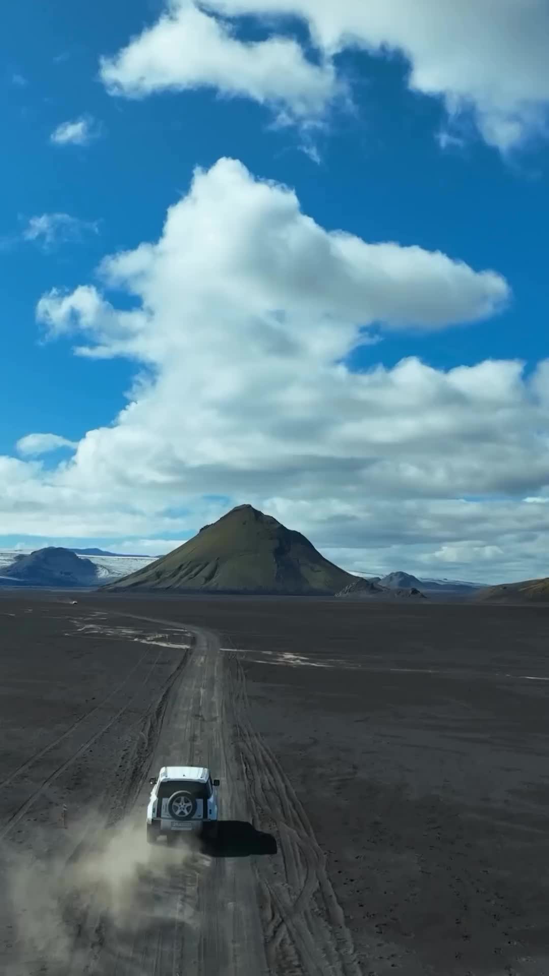 Discover Mælifellssandur Desert in Iceland