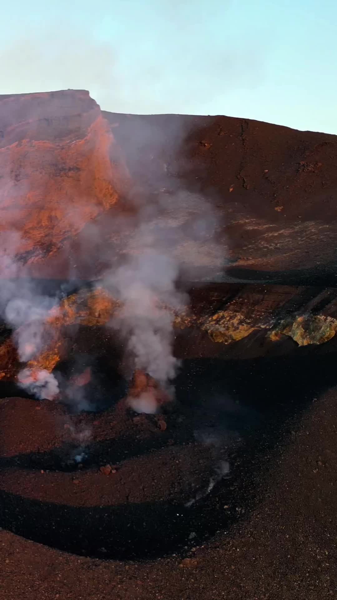 Discover Stromboli's Natural Beauty - A Minute of Magic