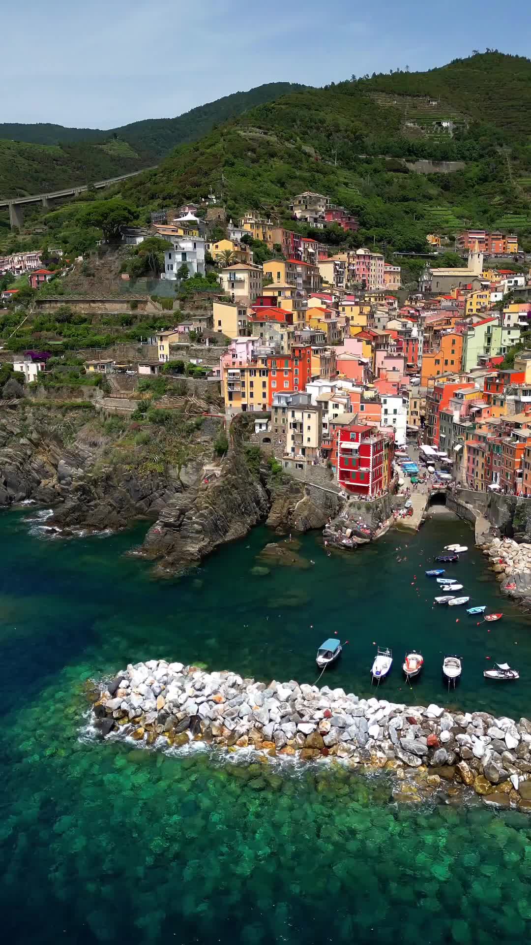 Riomaggiore - Discover Cinqueterre, Italy's Coastal Gem