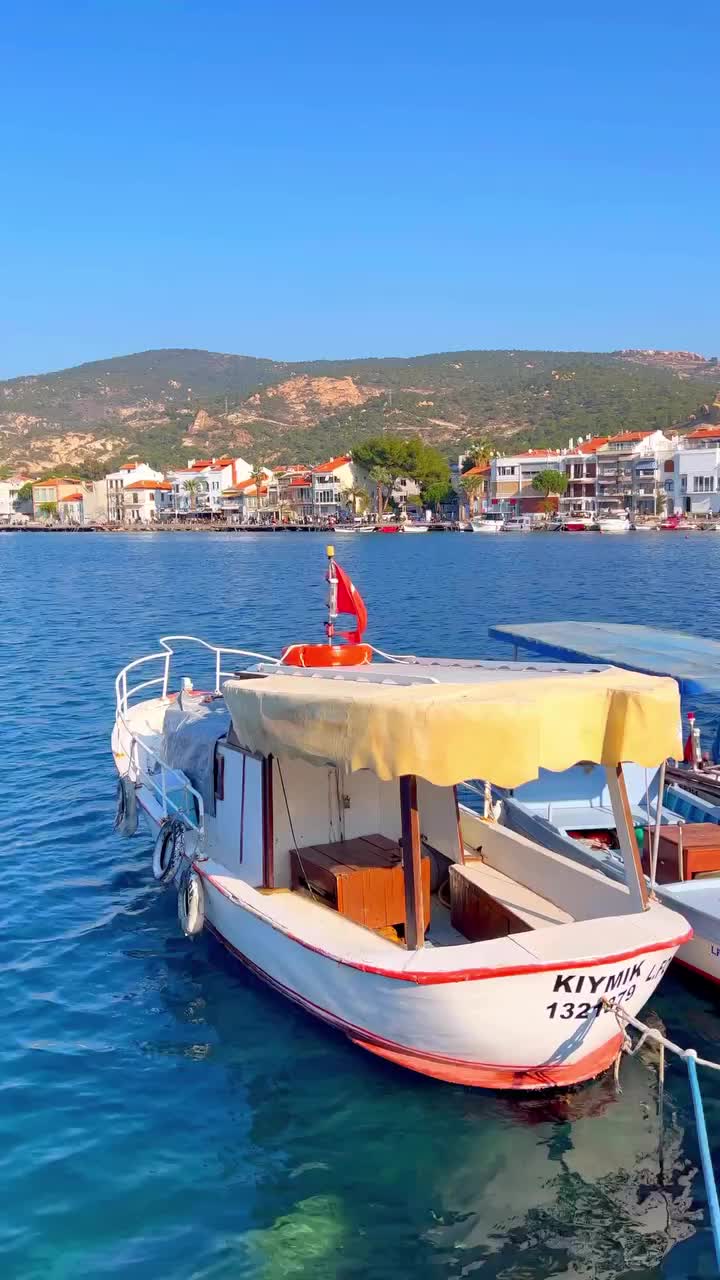 Beautiful Day in Eski Foça: Tag a Friend! 😍🧡