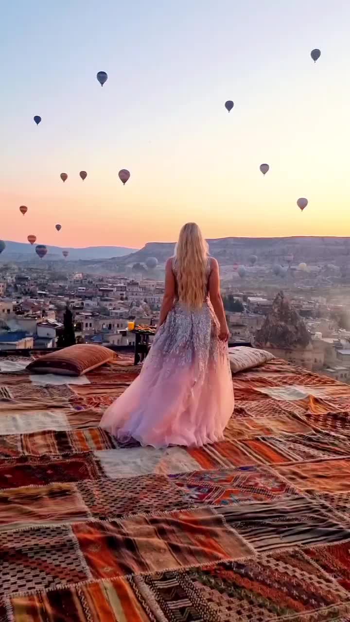 Cappadocia Bucketlist: Dreamy Hot Air Balloons & Style