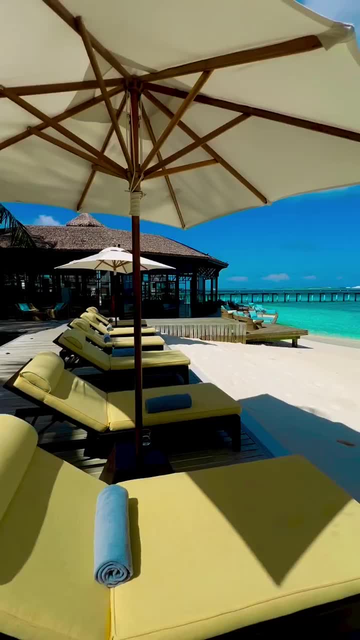 Stunning Maldives Beach at OZEN RESERVE Bolifushi