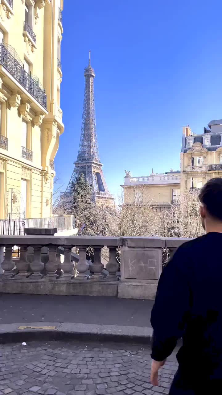 Exploring the Eiffel Tower: Parisian Adventure Awaits