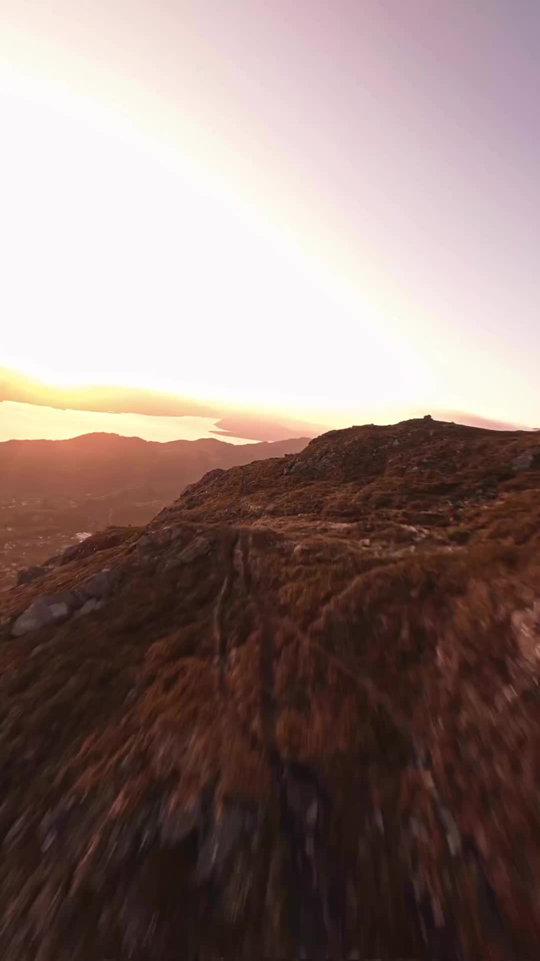 Stunning Rosendal Sunset: A Norwegian FPV Adventure