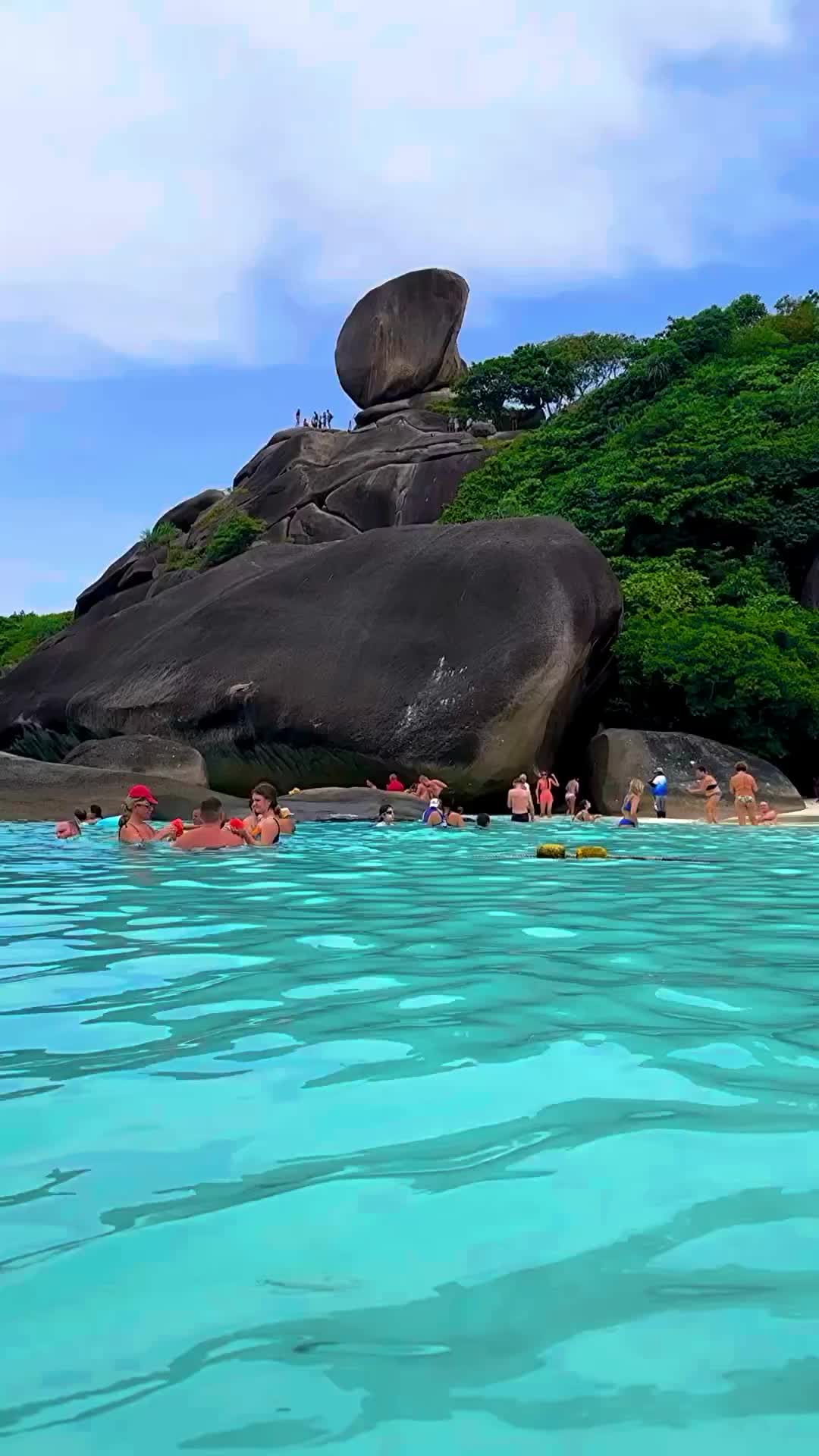 Discover the Unreal Beauty of Similan Island, Thailand