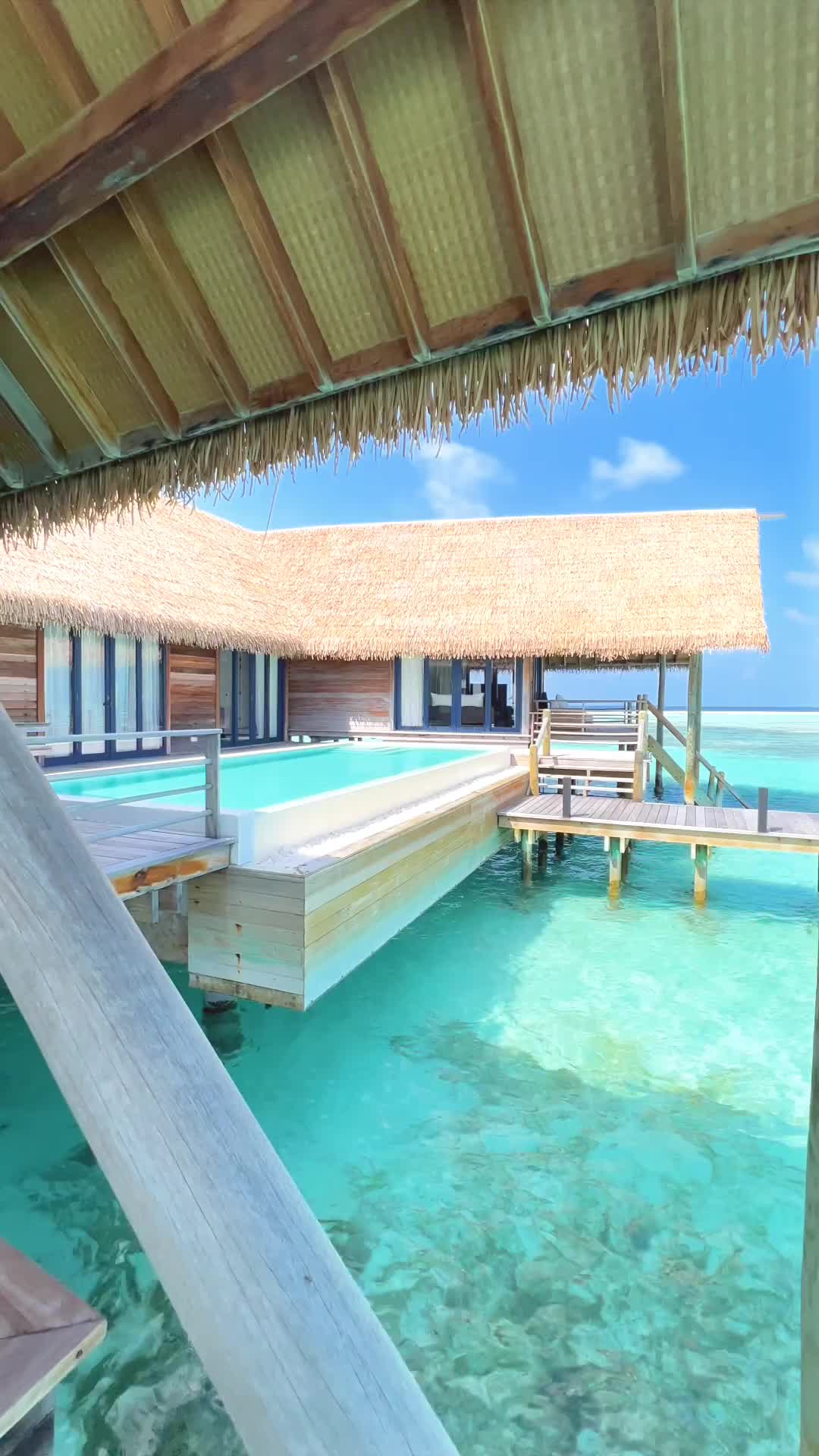 Discover Paradise at COMO Cocoa Island, Maldives