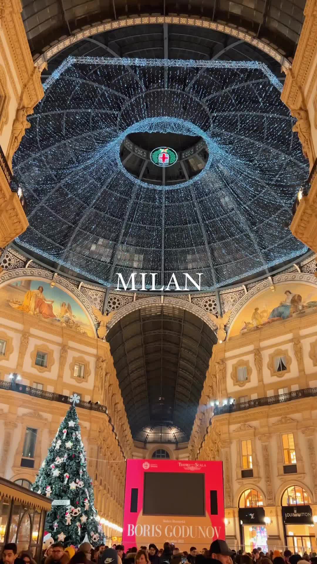 December in Milan: Magical Christmas Lights Tour