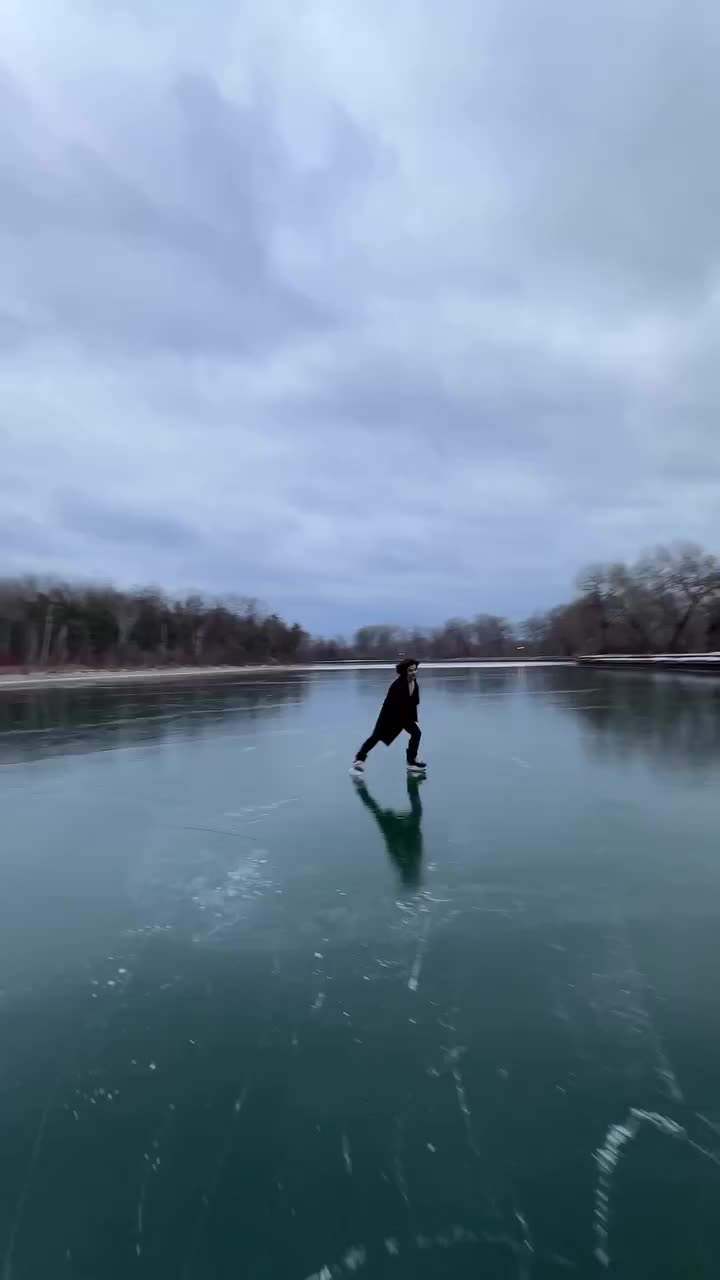 Stunning Ice Skating Adventure in Toronto ❄️