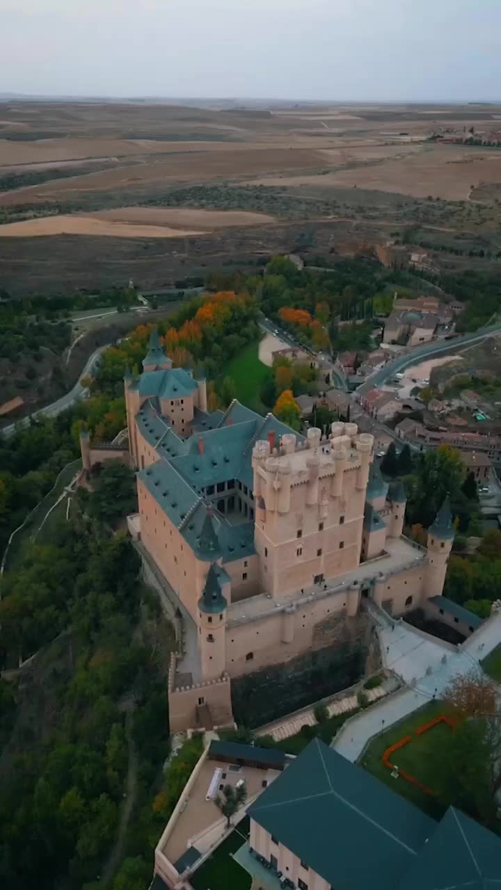 Discover the Majestic Alcázar de Segovia