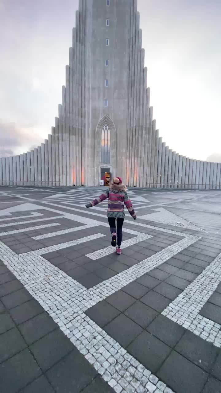 Running Around Reykjavik: Explore Hallgrímskirkja