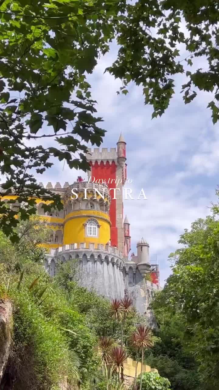 Discover Sintra's Enchanting National Palace of Pena