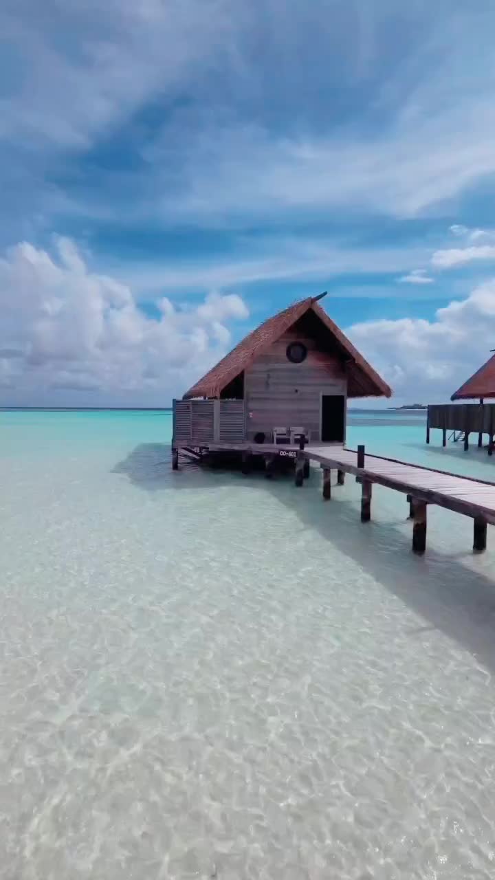 Stunning Lagoon in COMO Cocoa Island, Maldives