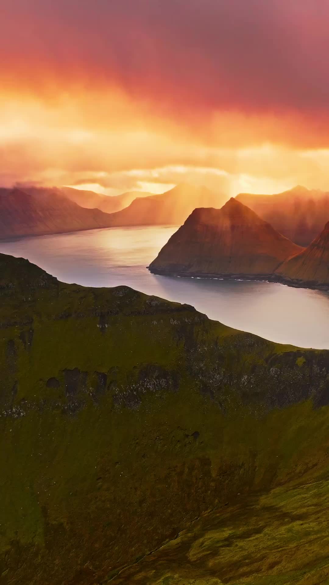 Discover the Majestic Faroe Islands at Sunrise