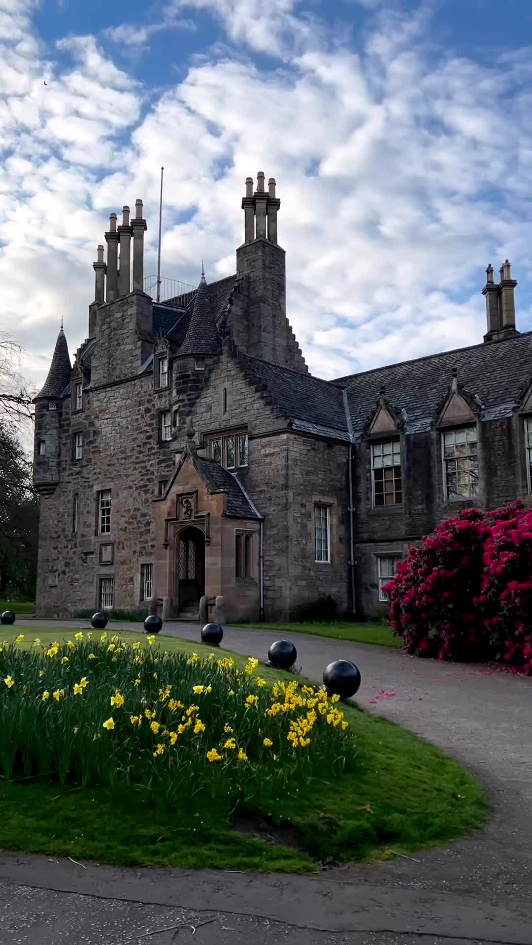 Lauriston castle is a hidden gem in Edinburgh with beautiful free grounds that offer stunning views over the Firth of Forth.

Things to do and see:

* Explore and learn about the castle (book a tour).
* Spend time relaxing in the beautiful and calm Japanese garden (the most beautiful time is cherry blossom in spring and in autumn when the trees change their leaves colours).
* Enjoy some cakes and hot drinks at Mimi’s Bakehouse.
* The castle also hosts a full events programme that includes lectures, family activity days, art classes for adults, and costumed performances (check out Museum and Galleries Edinburgh website).
* For those looking to make the most of their visit, you can take a trip to the nearby historic Cramond.

Edinburgh tips & inspiration ❤️‍🔥
@rhona_the_unicorn 

#lauristoncastle #castlesofscotland #scottishcastle #scottishcastles #visitedinburgh #hiddenedinburgh #scotlandlover #edinburghcity