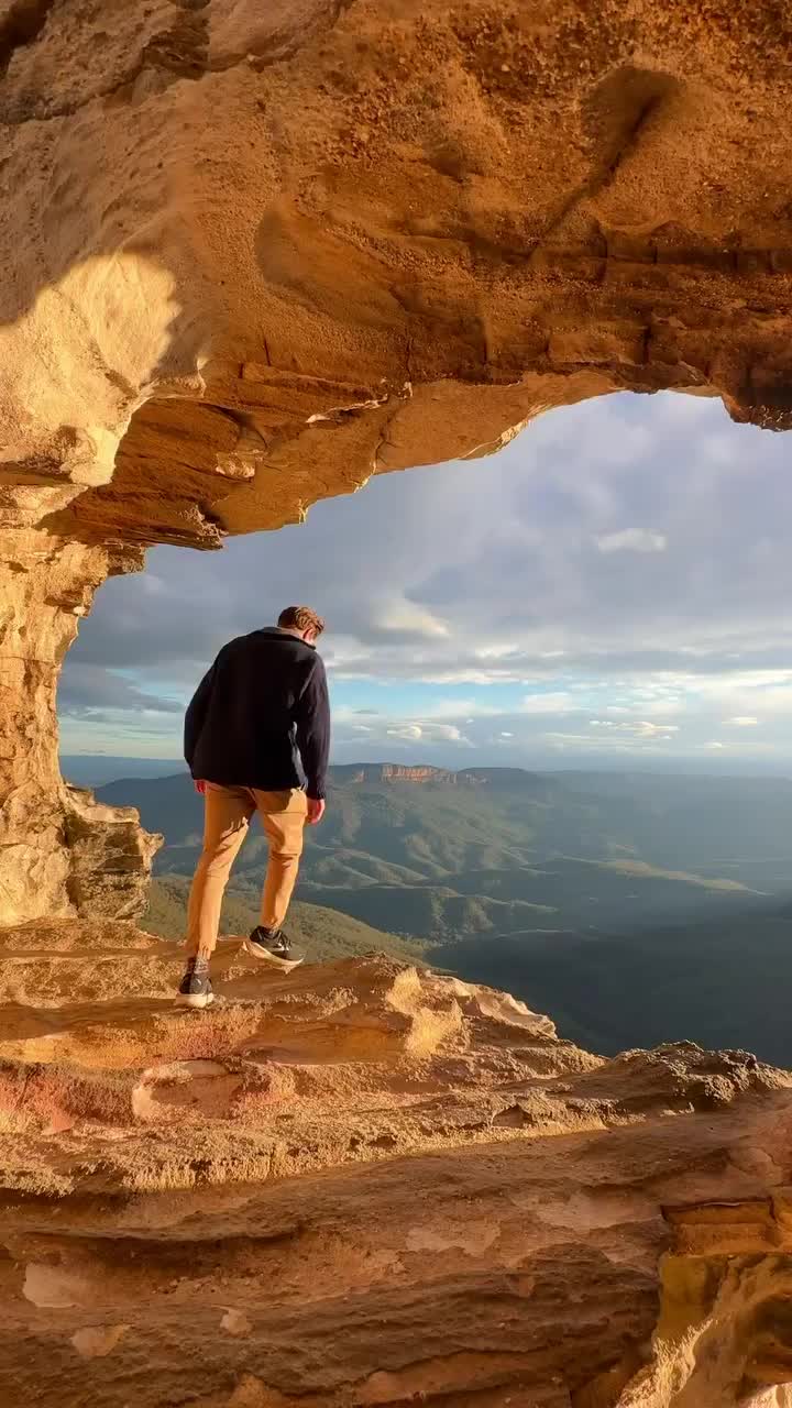 Epic Mt Solitary Hike in Blue Mountains ⛰️⚡️
