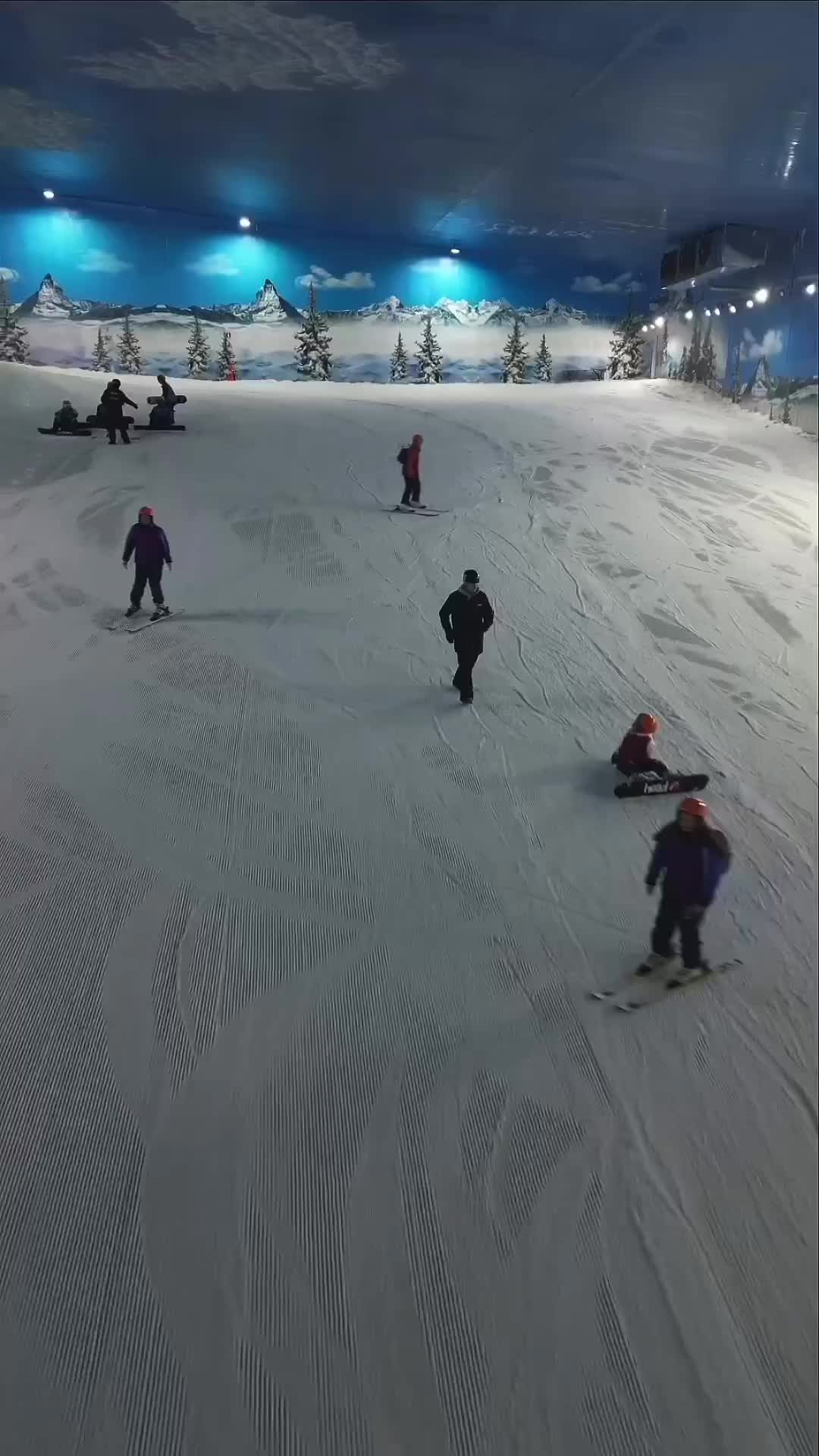 Neve no Brasil? Visite Snowland Gramado Hoje!