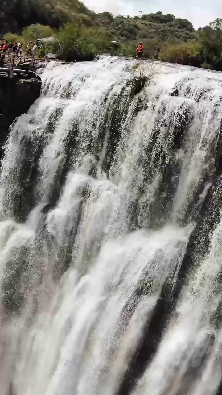 Discover the Stunning Waterfalls of Criúva, Brazil