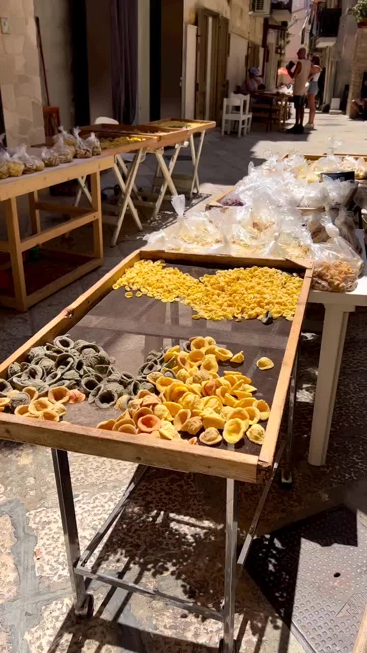 The Orecchiette Pasta Ladies of Bari, Italy 🇮🇹