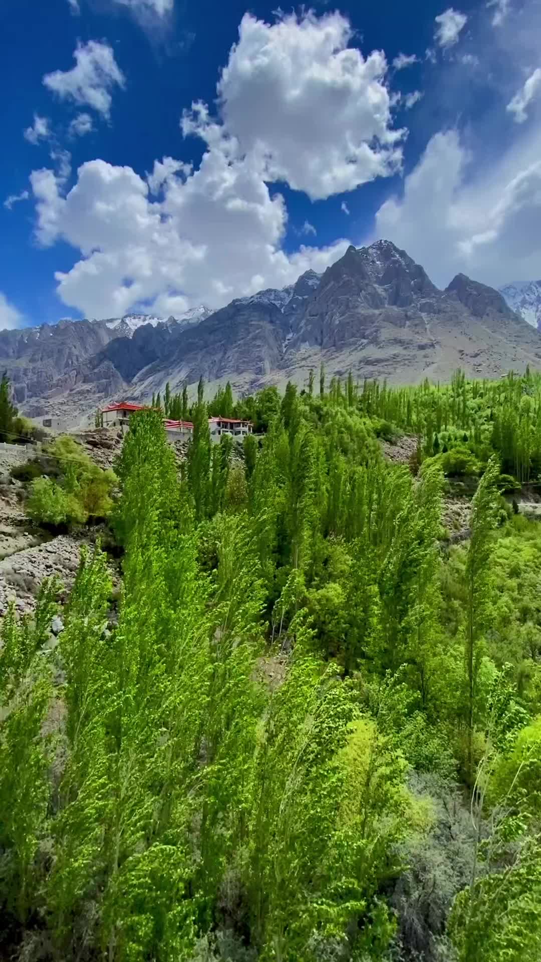 Enchanting Ghizer Valley: Discover Khalti Lake's Beauty
