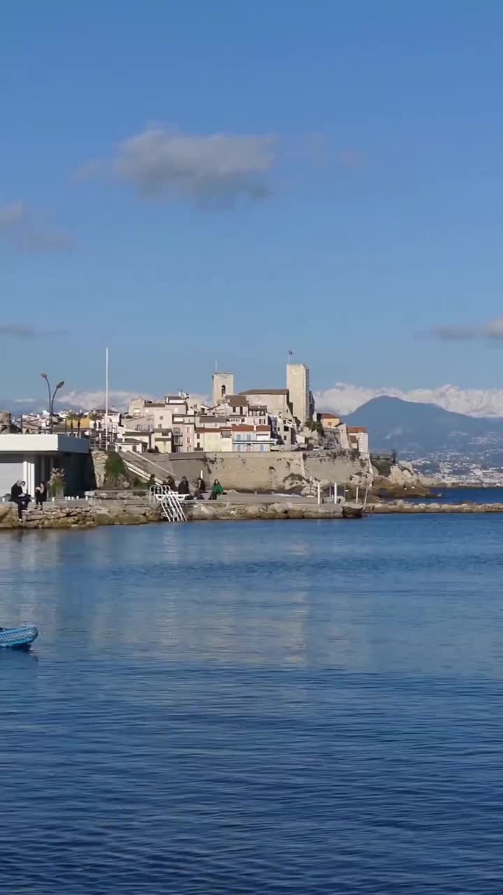 [Sunshine Returns in Antibes: A Scenic Day Out]