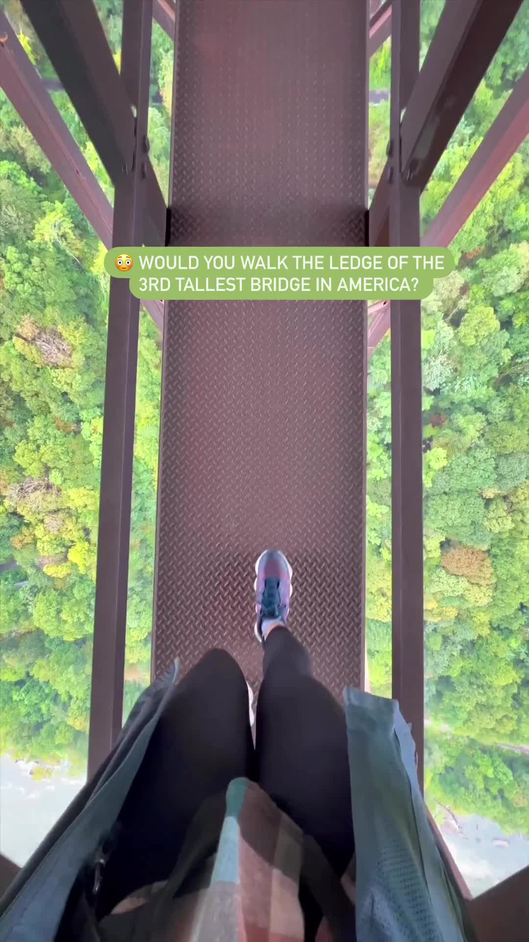 Walk Under New River Gorge Bridge: Ultimate Guide