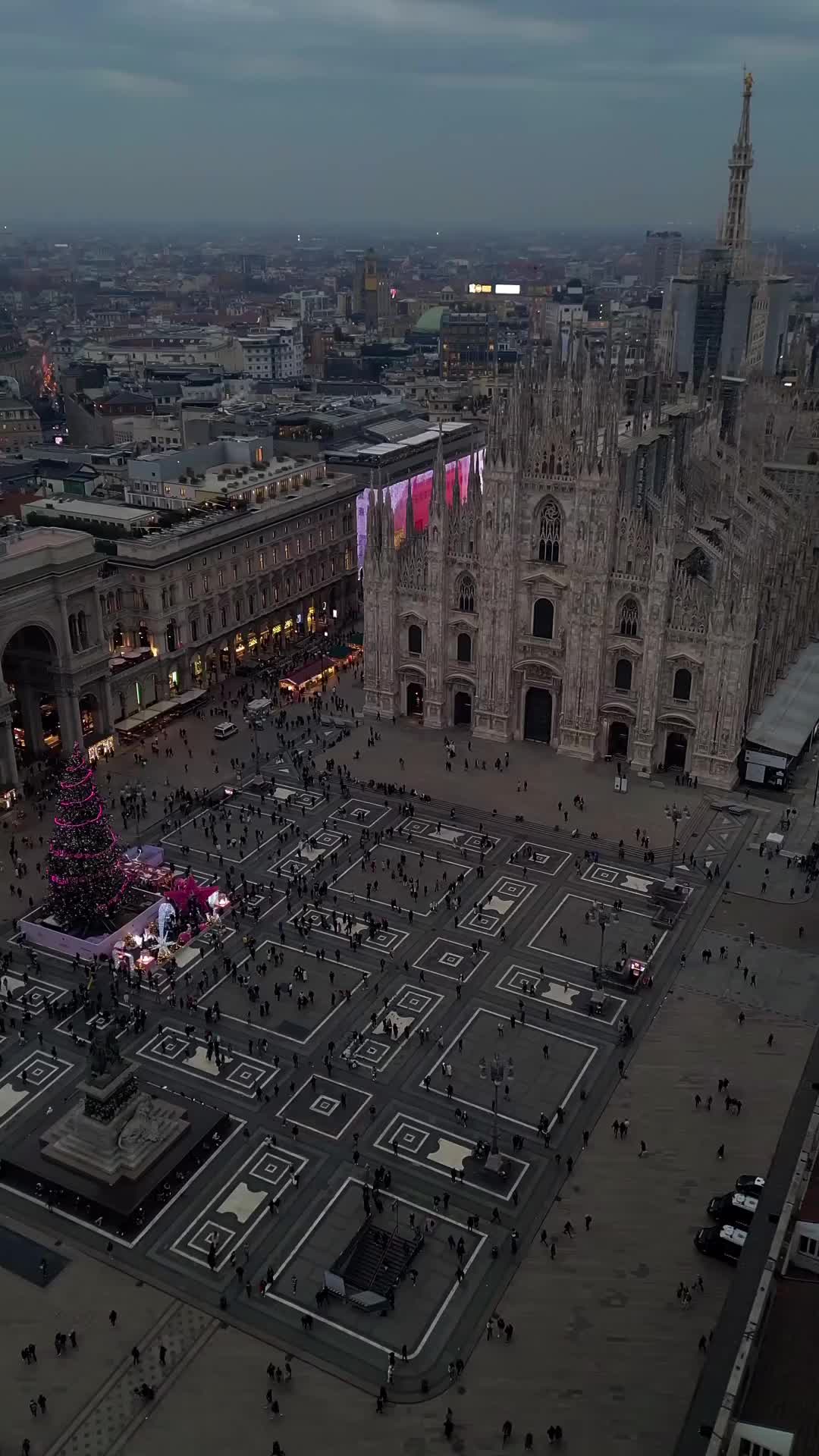 Christmas at Duomo di Milano: A Step Back in Time