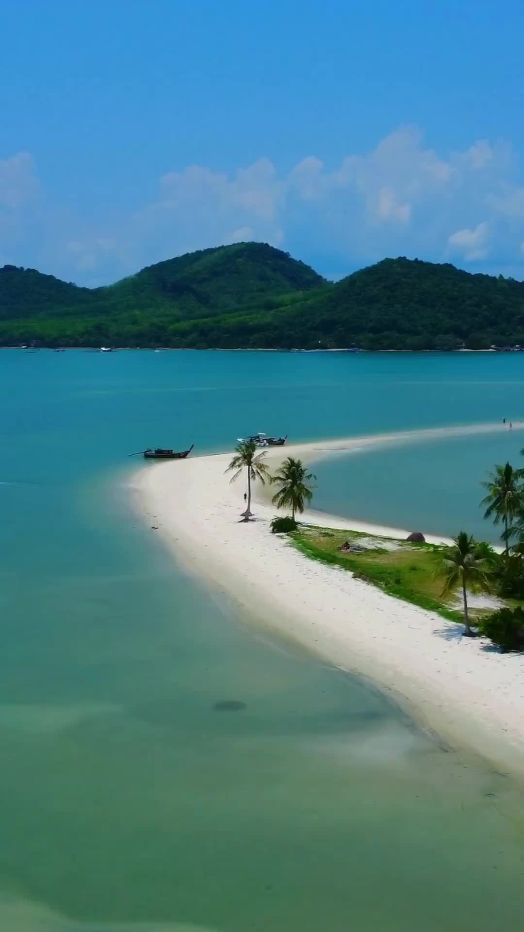 White Sands of Koh Yao Yai: A Tropical Paradise