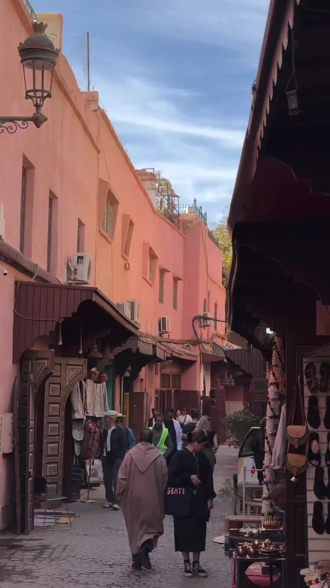 Discover the Vibrant Markets of Marrakech 🇲🇦