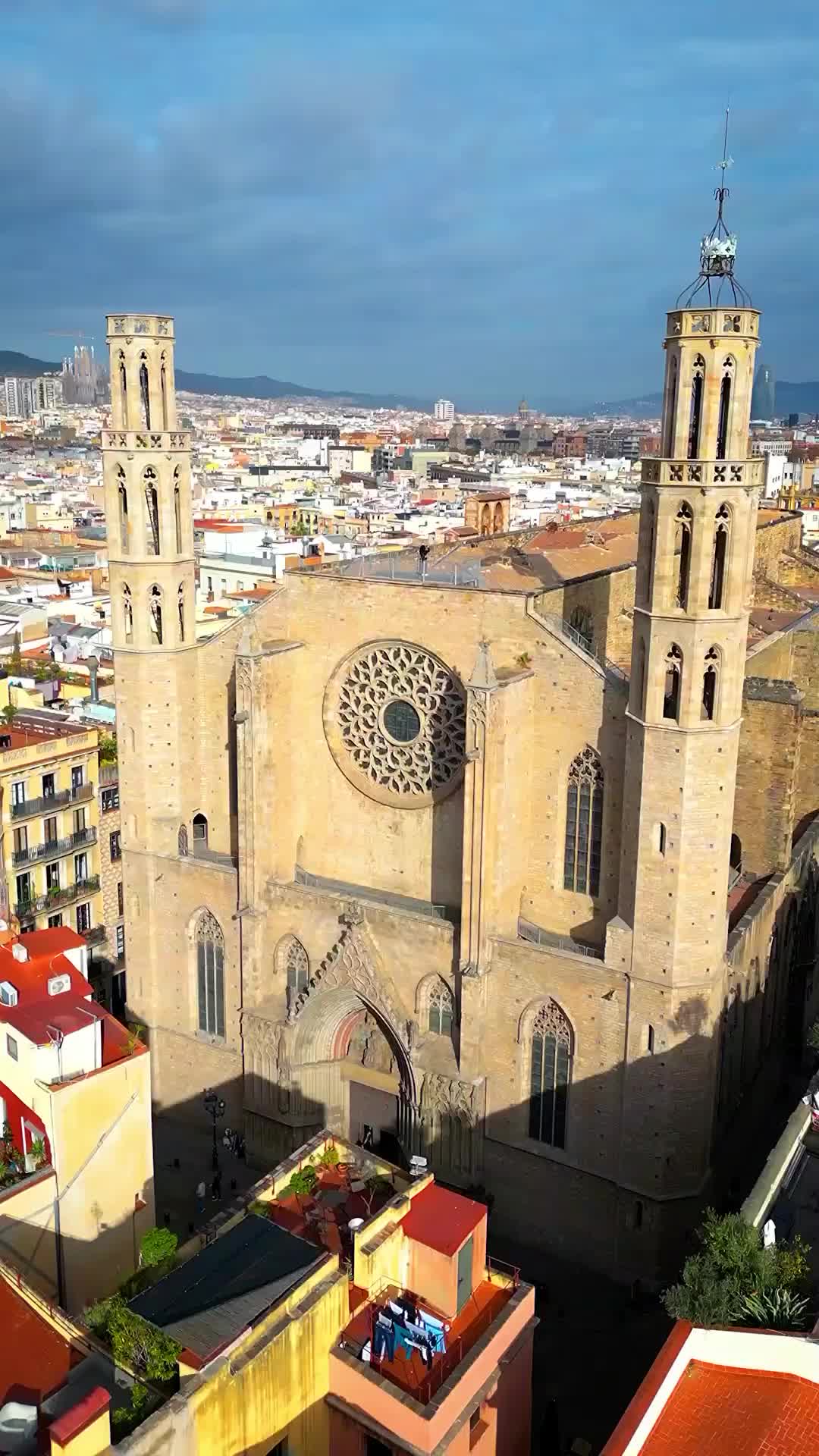 Discover Santa Maria del Mar: Barcelona's Hidden Gem
