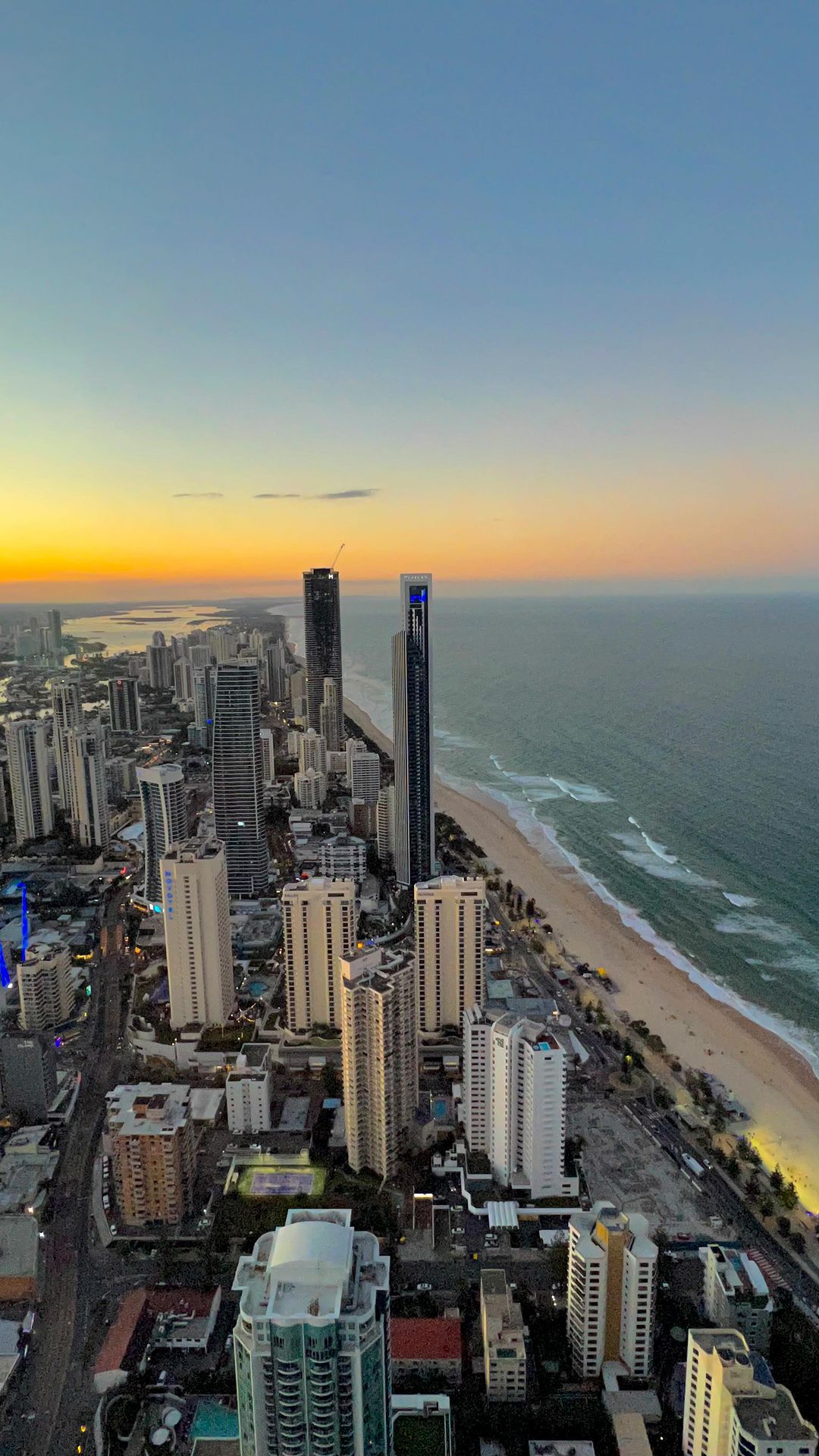 2-day trip to Gold Coast: Beaches, Wildlife, and Adventure