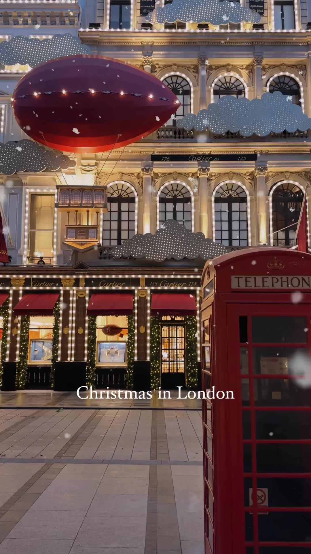 Magical Christmas in London: Snowy Streets & Festive Lights