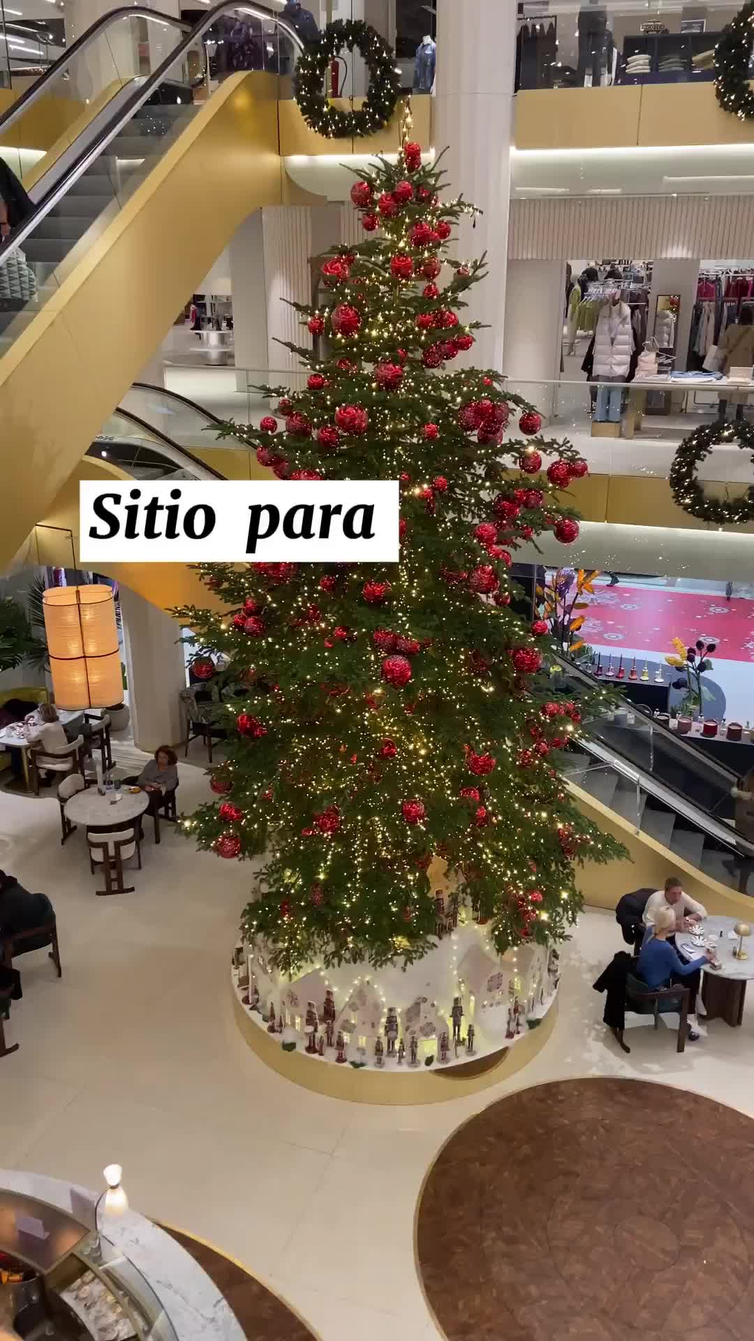 👇🏻Sitio para hacer compras Navideñas en Madrid 🛍🎄
.
.
.
.
.
El Corte Inglés 
📍 C. de Raimundo Fernández Villaverde, 65
.
.
.
.
.
.
.

#madrid #madridespaña #madridcity #madridspain #lugaresconencanto #lugaresbonitos #lugareslindos #travel #viajes #viajesporespaña #comunidaddemadrid #fotografiaespaña #españa #spain🇪🇸 @spain @spain.vacations @spainexplore @viajeselcorteingles @ok_spain @madrid_secreto @secretosdemadrid @tripsst.madrid @cityconf #navidad #navidad2021 #madridcity #navidadmadrid2021 #comprasnavideñas #christmas