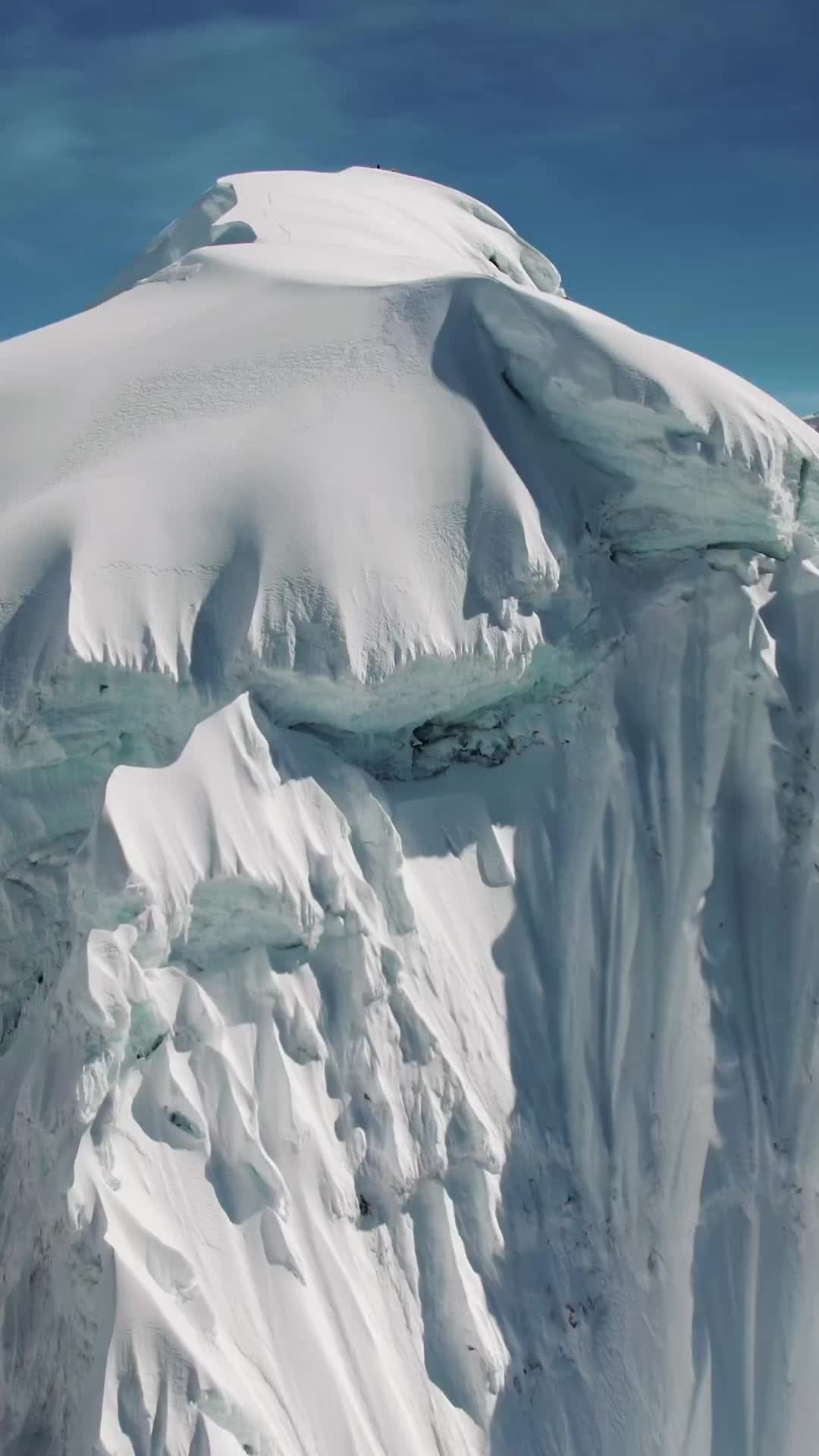 Stunning Nevado Pisco Views in Cordillera Blanca, Peru