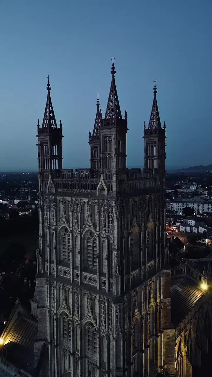 Gloucester Cathedral: A Nighttime Gothic Marvel