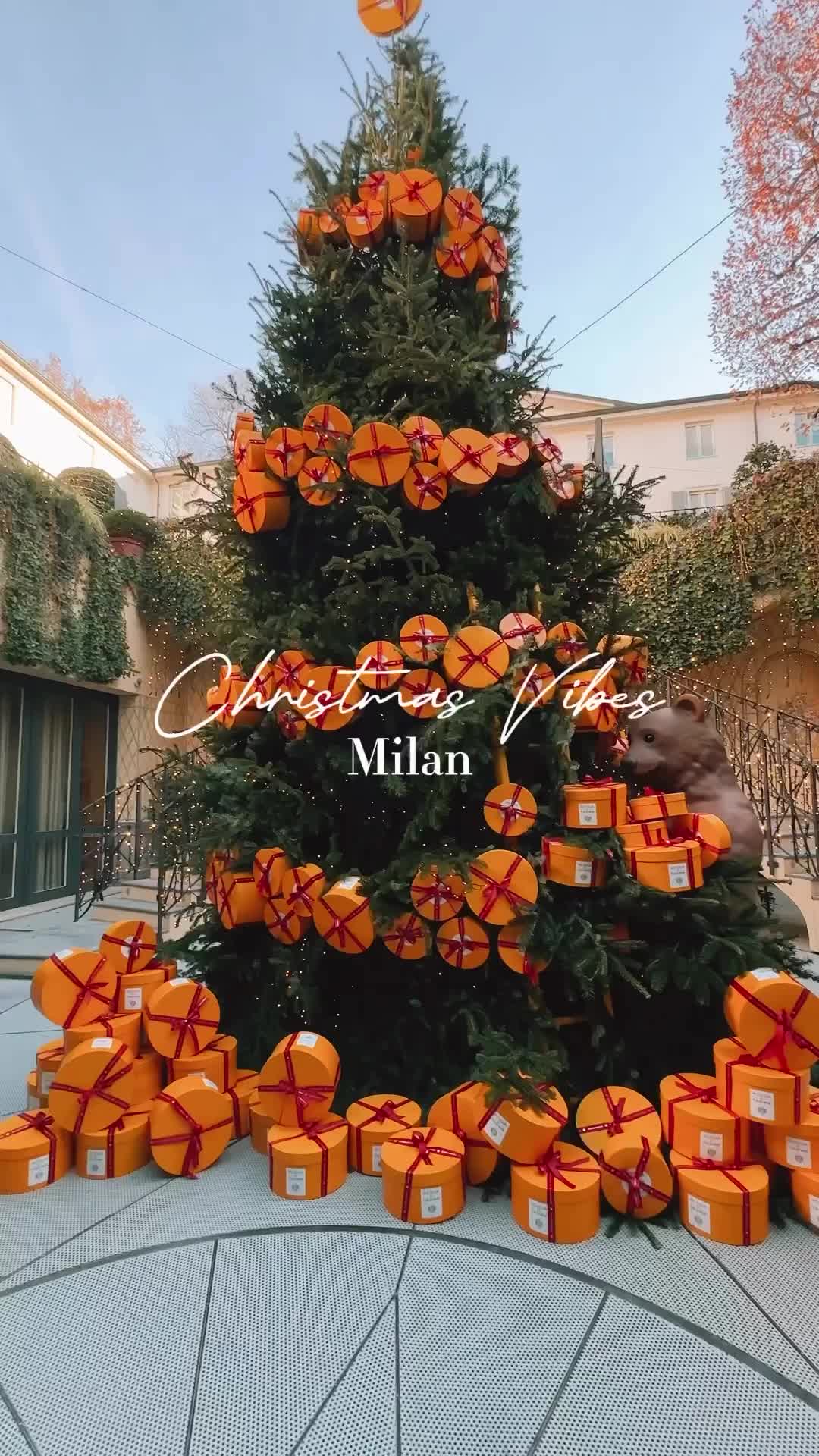 Xmas Vibes in Milan: Top Attractions Nearby