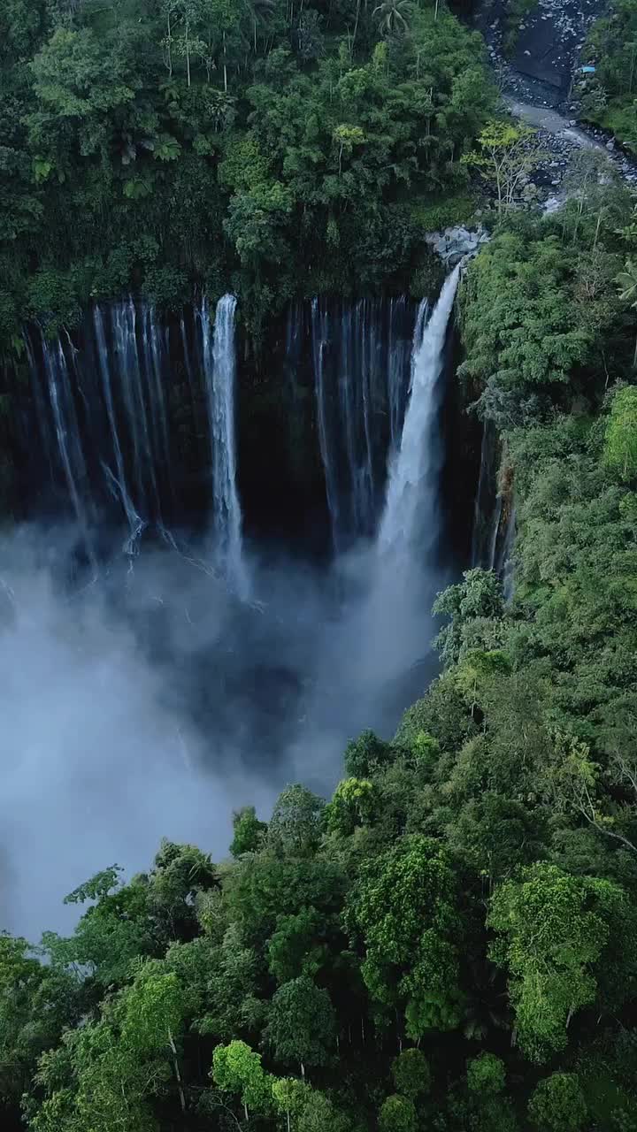 Discover Tumpak Sewu Waterfall in East Java