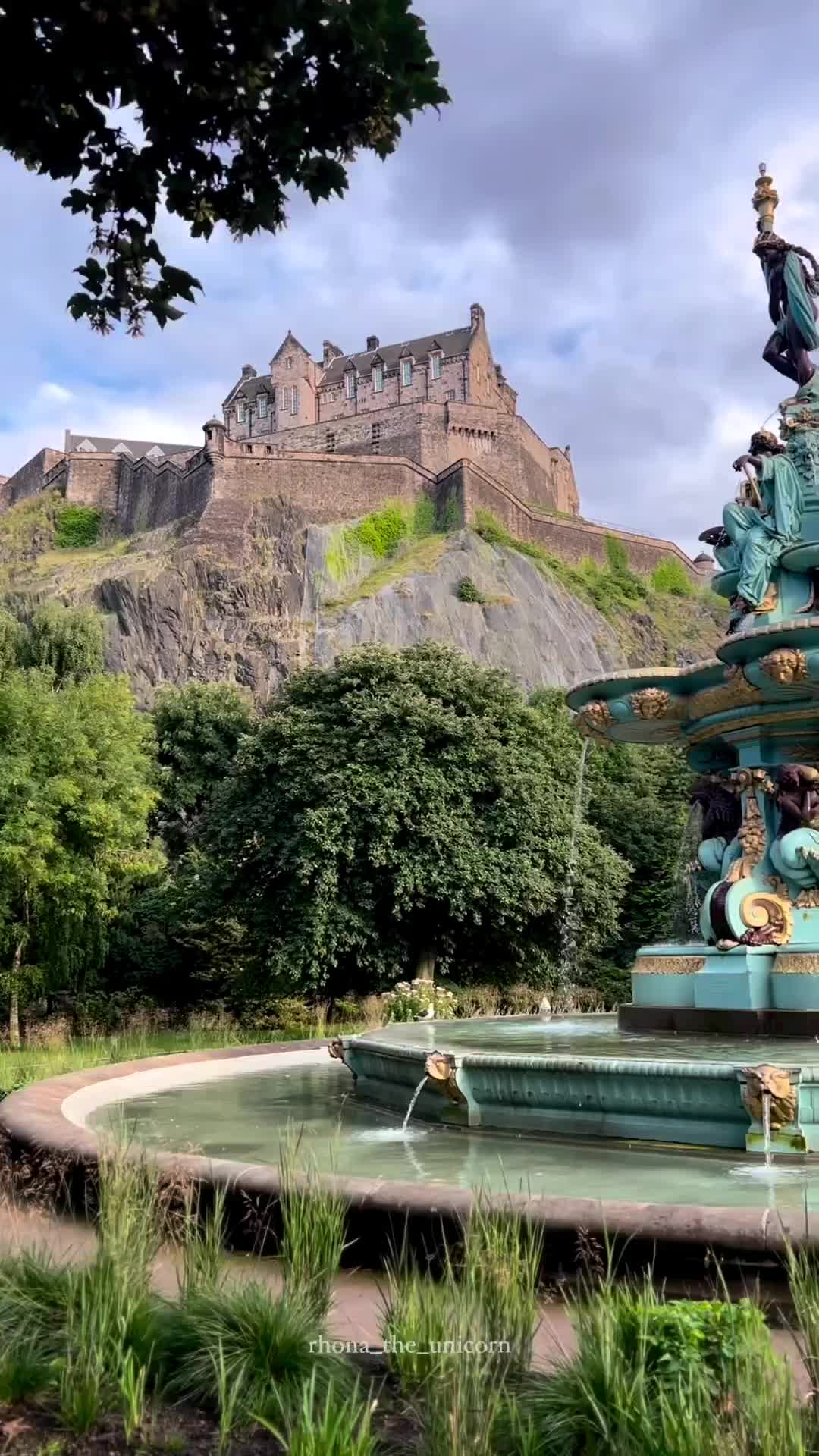 Stunning Architecture in Edinburgh: Castles & Cathedrals