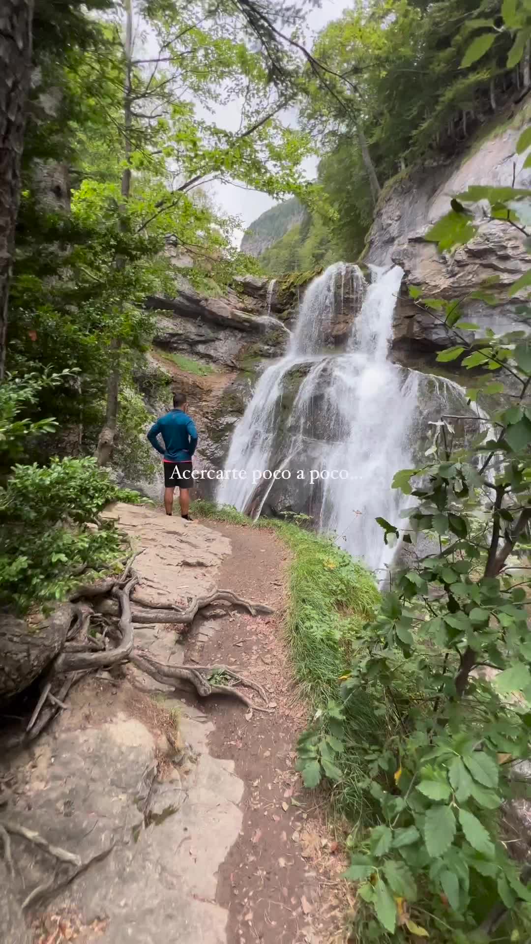 Discover Cascada de la Cueva in Ordesa, Huesca