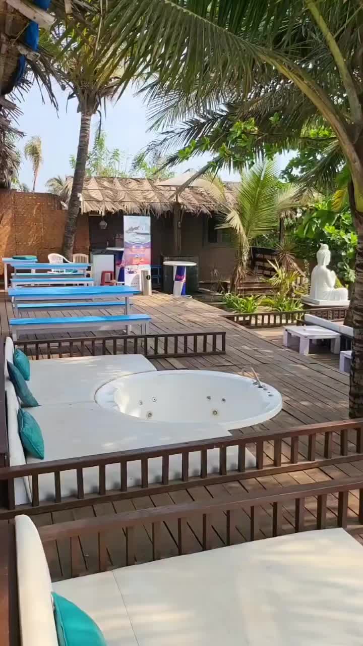 Sunday Vibes at Sinq Beach Resort, Goa