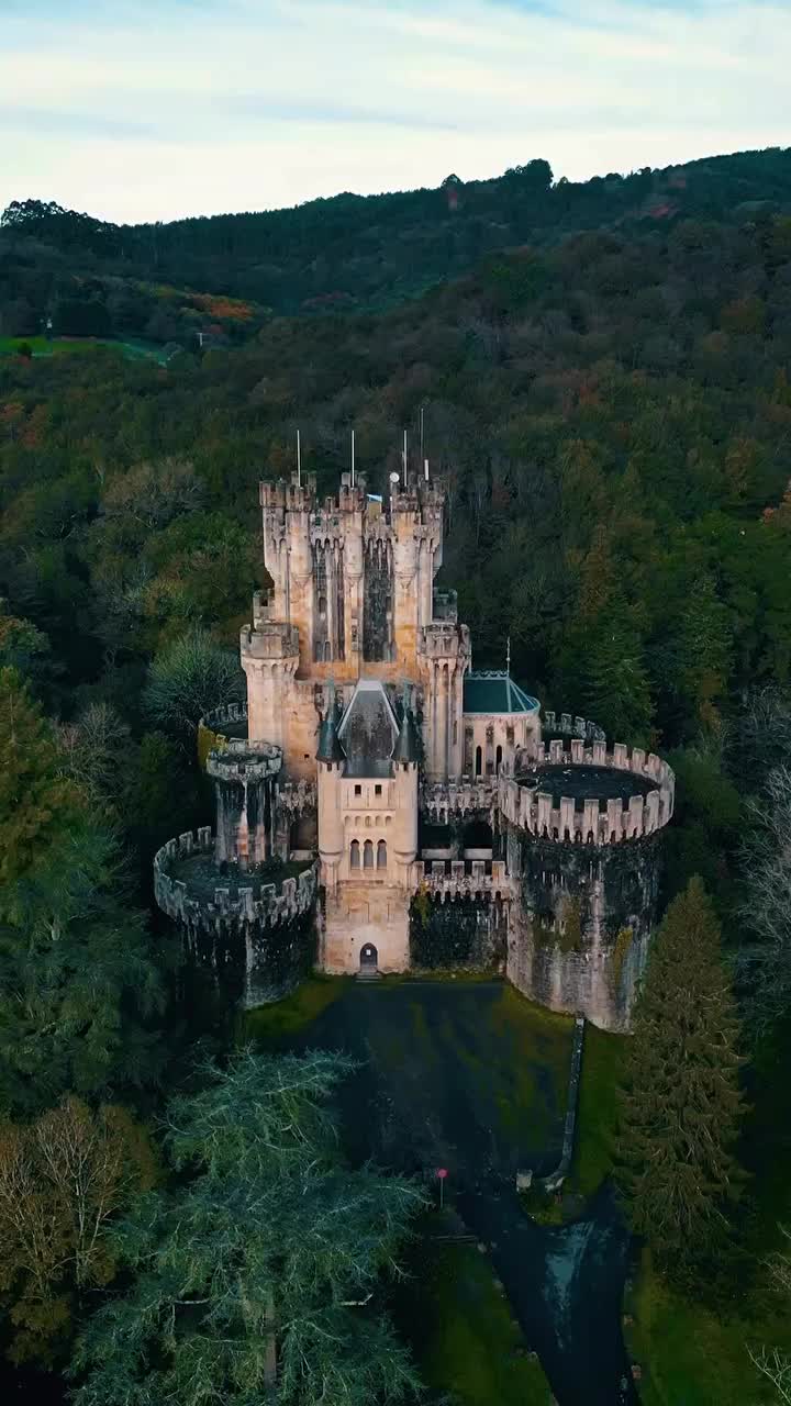 Castillo de Butrón: Explore Medieval Spain