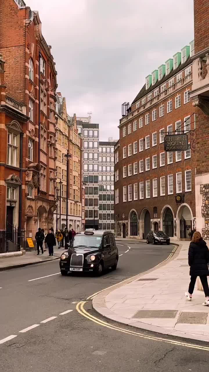 Monday Morning Moments on Great Smith Street, London