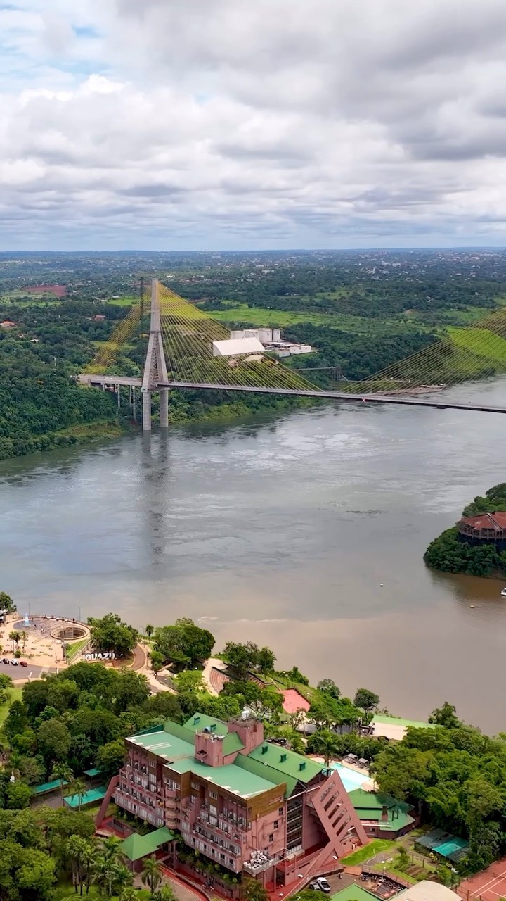 Ultimate Iguazú Falls and Culinary Delights