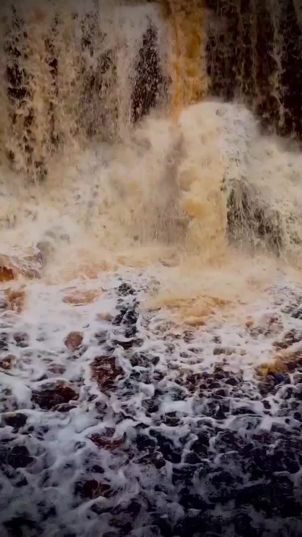 Cachoeira das Andorinhas: Discover Mucugê's Hidden Gem