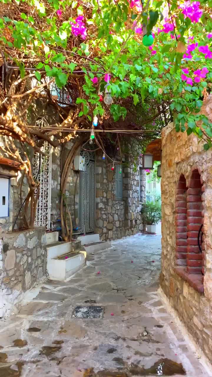 Explore the Charming Streets of Marmaris Kaleiçi