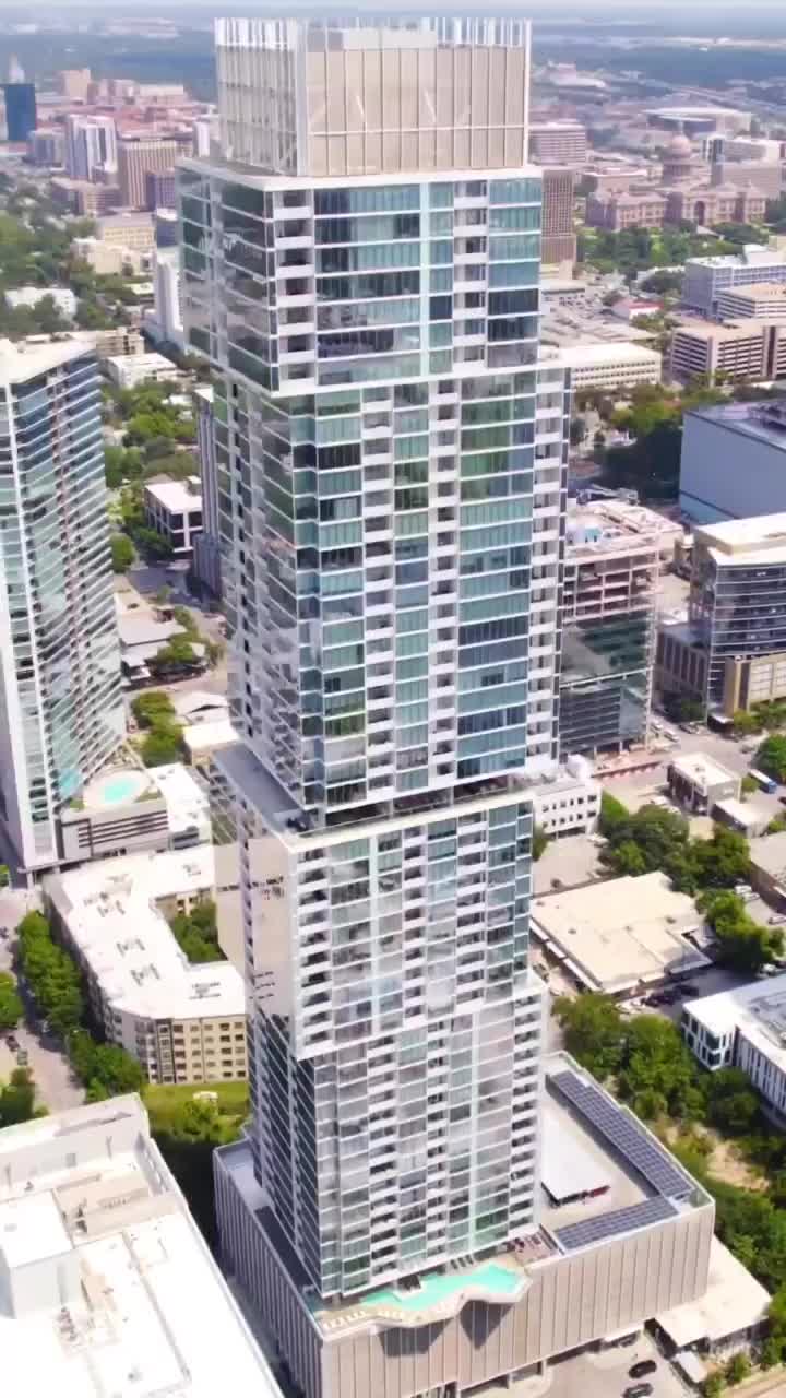 The Independent: Austin's Premier Skyscraper Living