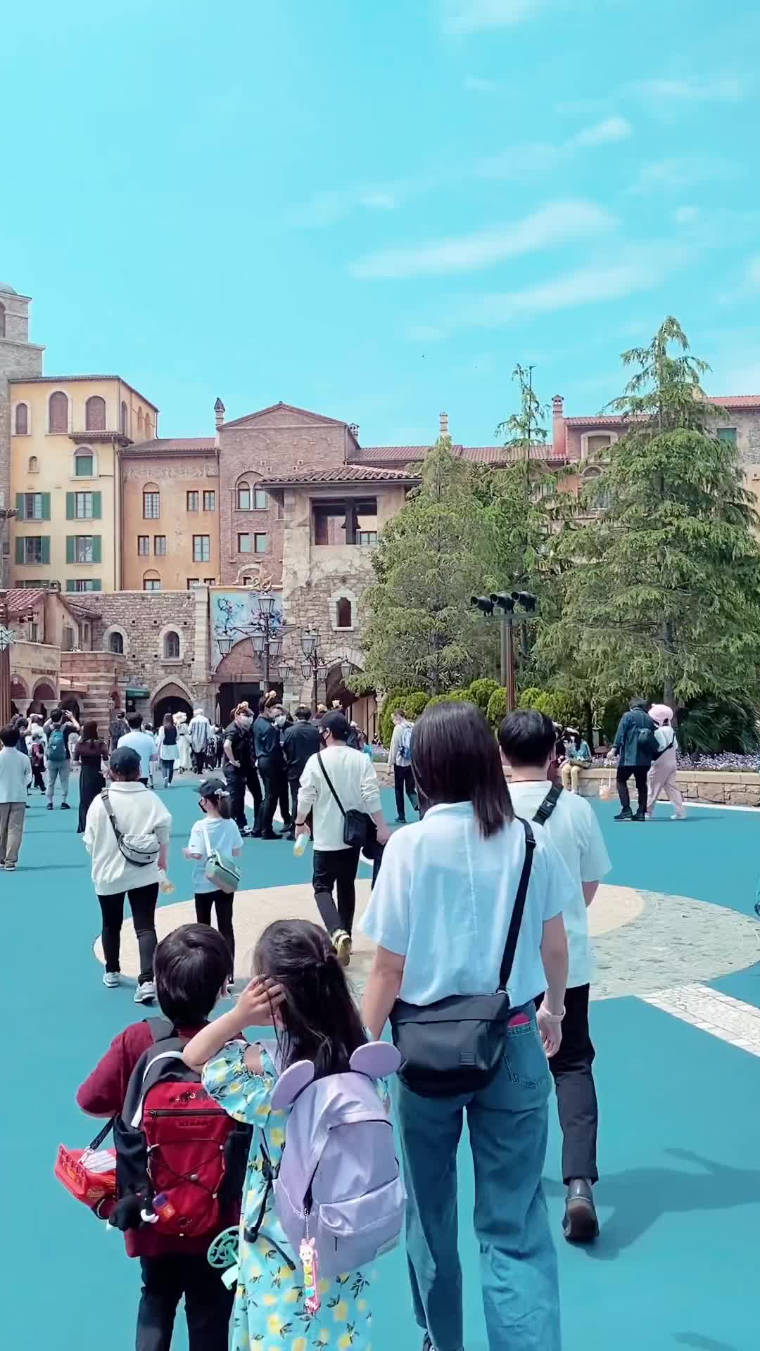 Explore Tokyo DisneySea: A Magical Experience in Japan