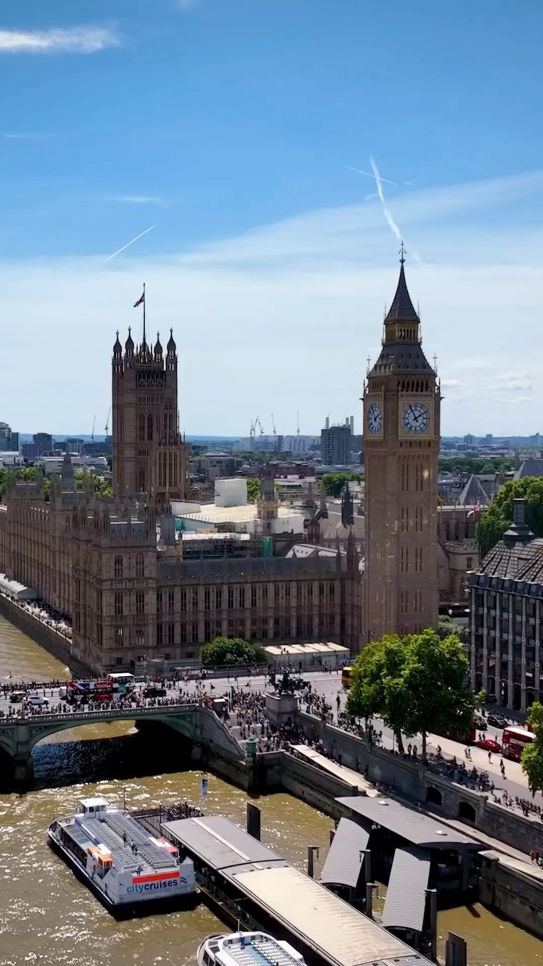 Iconic Landmarks and British Cuisine in London